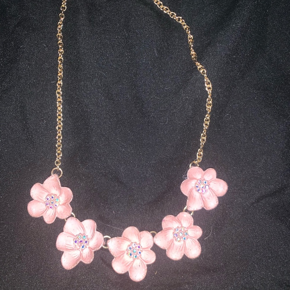 3D pink flower statement necklace